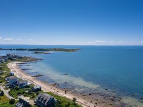 8 Channel St, Mattapoisett MA 02739