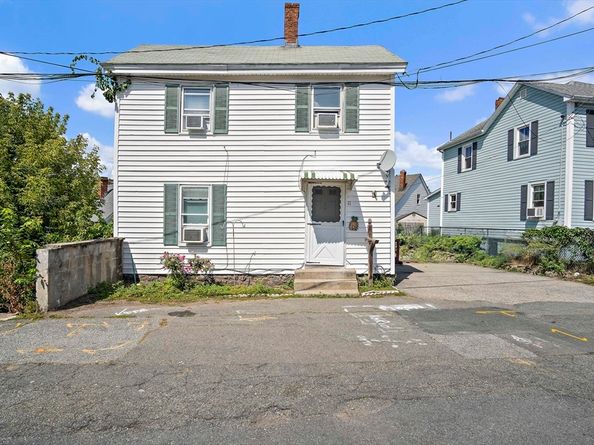11 Hovey Street, Woburn MA 01801