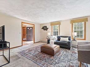17 Taft Rd, Sterling MA 01564