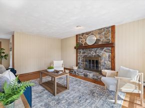 17 Taft Rd, Sterling MA 01564