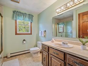 17 Taft Rd, Sterling MA 01564