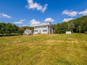 17 Taft Rd, Sterling MA 01564