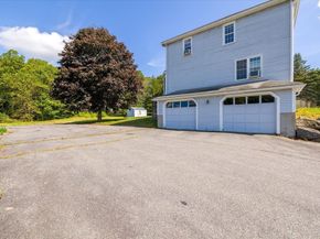 17 Taft Rd, Sterling MA 01564