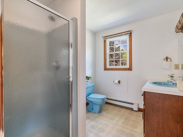 17 Taft Rd, Sterling MA 01564