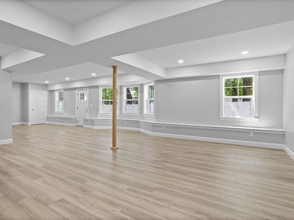 98 Carroll St 98, Watertown MA 02472