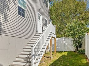 98 Carroll St 98, Watertown MA 02472
