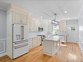 98 Carroll St 98, Watertown MA 02472