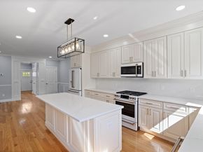 98 Carroll St 98, Watertown MA 02472
