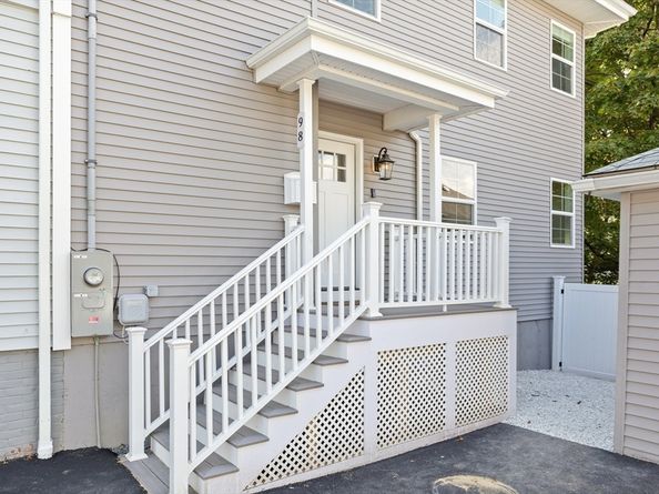 98 Carroll St 98, Watertown MA 02472