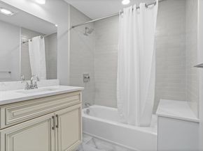 98 Carroll St 98, Watertown MA 02472