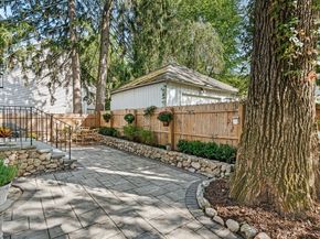 3 Pineridge Rd, Natick MA 01760