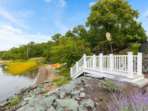 125 Halsted Dr 125, Hingham MA 02043
