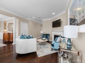 125 Halsted Dr 125, Hingham MA 02043