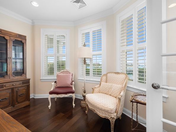 125 Halsted Dr 125, Hingham MA 02043