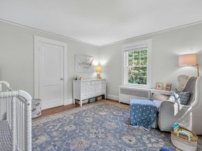 8 Old Town Rd, Wellesley MA 02481