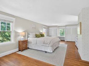 8 Old Town Rd, Wellesley MA 02481