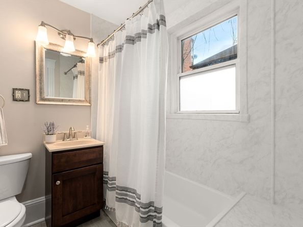 221 Shurtleff St 2, Chelsea MA 02150