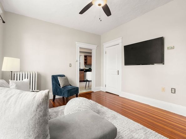 221 Shurtleff St 2, Chelsea MA 02150