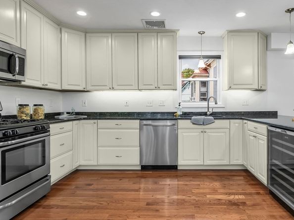 21 Emerton St 2, Salem MA 01970