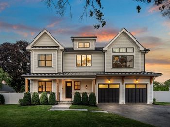 44 Westland Ave