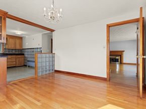 7 French St, Watertown MA 02472
