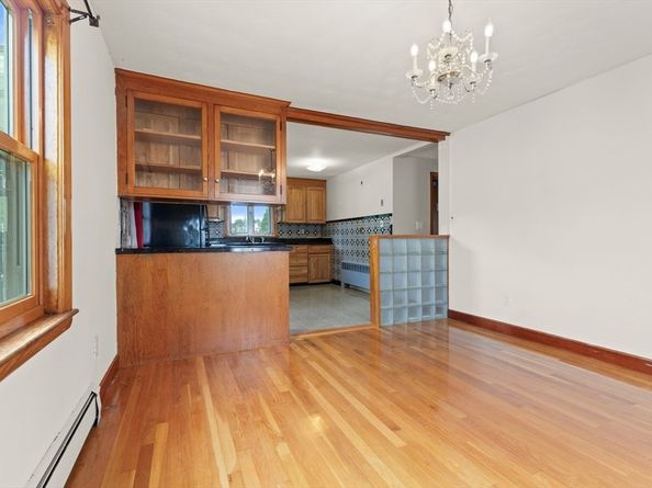 7 French St, Watertown MA 02472