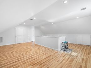 4 E Charles St, Milford MA 01757