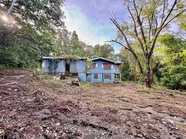 28 Cherry St, Shrewsbury MA 01545