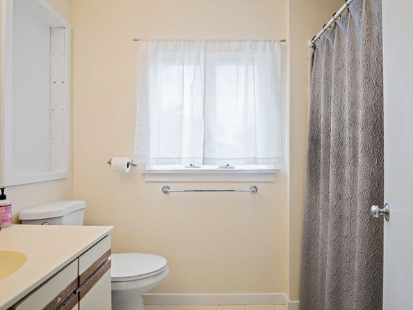 25 Stockholm Ave, Rockport MA 01966