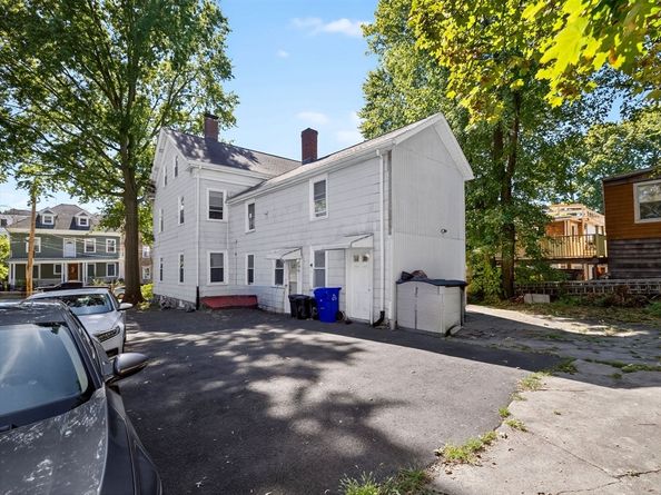 20 Chilcott Pl, Boston MA 02130