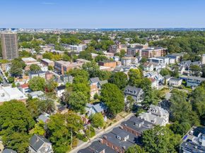 20 Chilcott Pl, Boston MA 02130