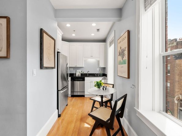 177 Endicott St 3, Boston MA 02113