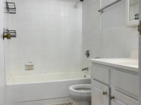 301 Lowell St 34, Somerville MA 02145
