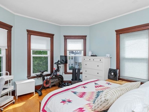 66 Hobson St, Boston MA 02135