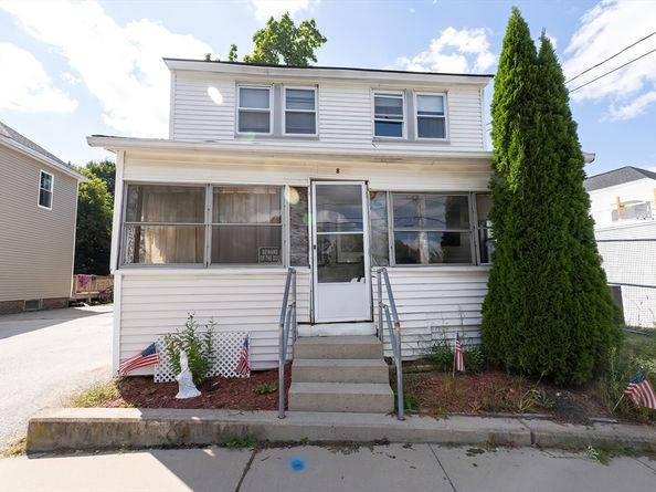 8 Thompson, Webster MA 01570