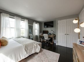 212 W 6th St 212, Boston MA 02127