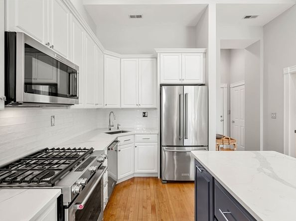 110 O St 7, Boston MA 02127