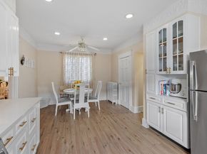 91 Orchard St, Leominster MA 01453