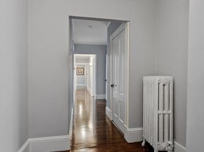91 Orchard St, Leominster MA 01453