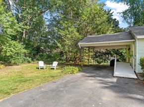 6 Argentine Street, Leominster MA 01453