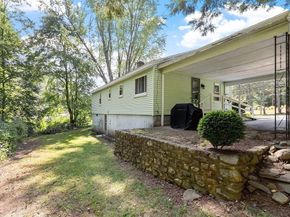 6 Argentine Street, Leominster MA 01453