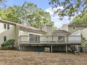 18B Pilgrim Dr 24, Westford MA 01886