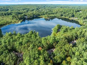 18B Pilgrim Dr 24, Westford MA 01886