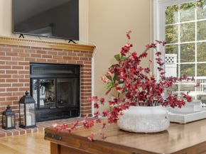 18B Pilgrim Dr 24, Westford MA 01886