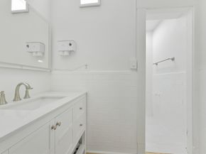 144 Salem St, Boston MA 02113