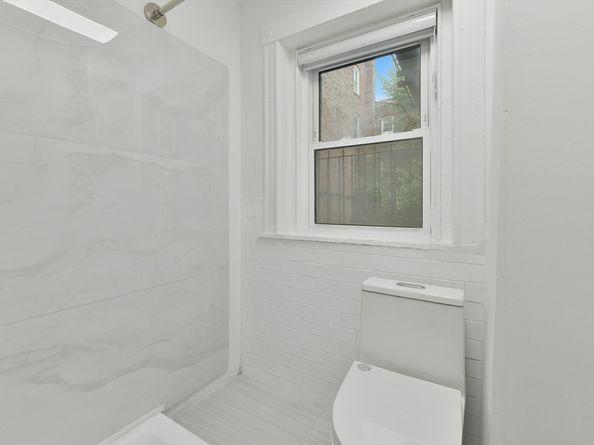 144 Salem St, Boston MA 02113