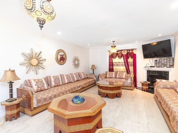 47 Flint St, Revere MA 02151
