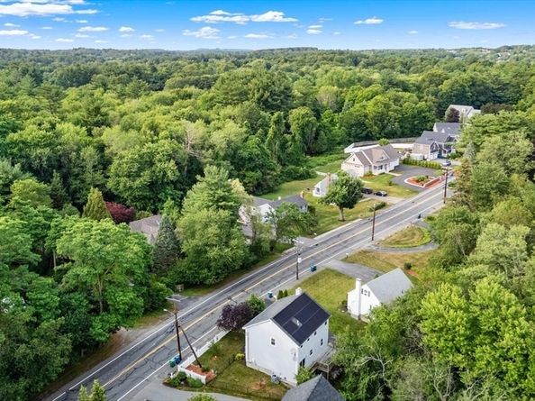 93-A Lexington St, Burlington MA 01803
