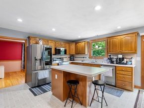 93-A Lexington St, Burlington MA 01803