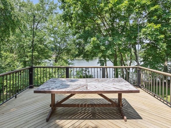 85 Crescent Street, Waltham MA 02453
